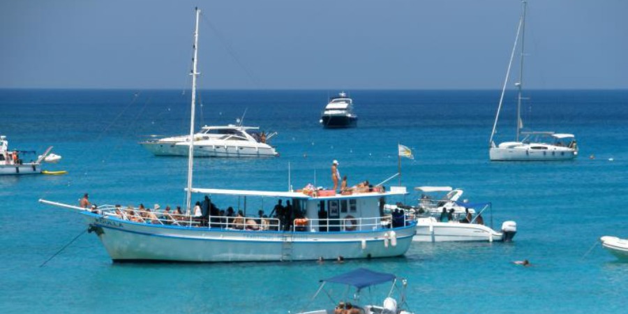 ΑΚΑΜΑΣ: Απαντούν οι ιδιοκτήτες του σκάφους για τη Λάρα